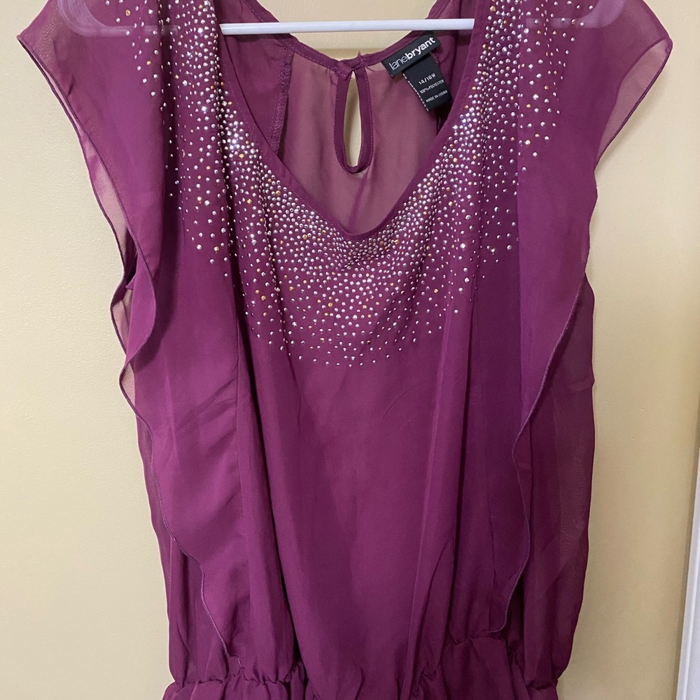 Lane Bryant Beautiful Maroon Sequined top size 14/16w